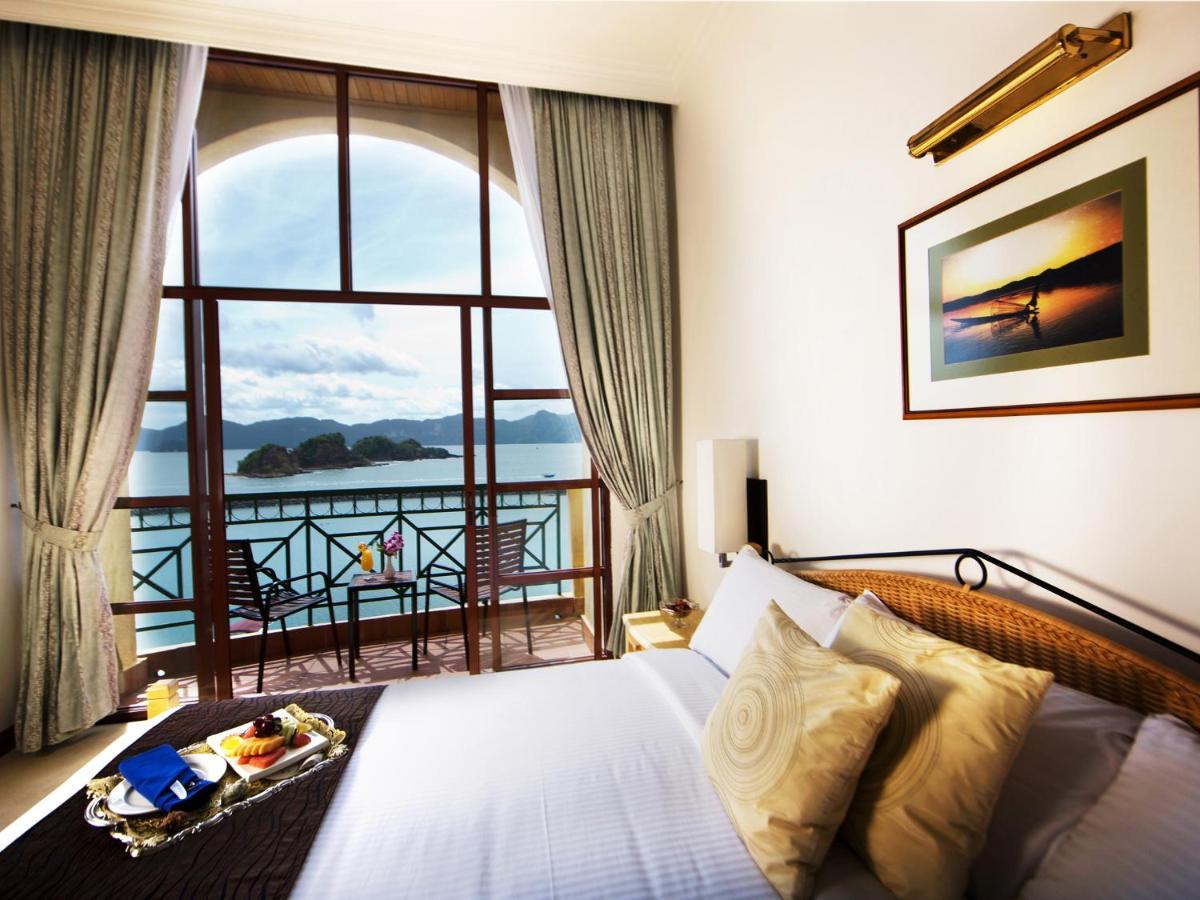 World Langkawi 4*